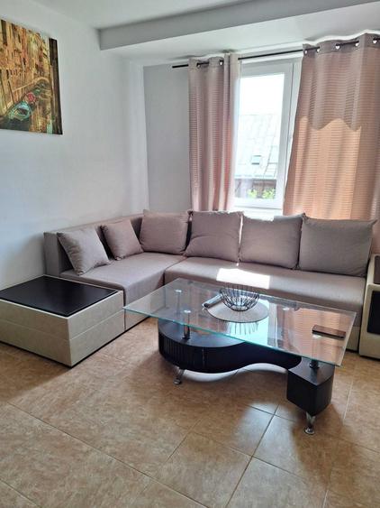 Apartament cu 2 camere semidecomandat în Sud