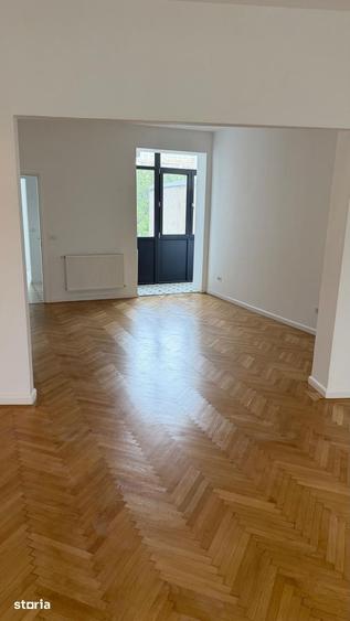 Apartament cu 2 camere în Romană