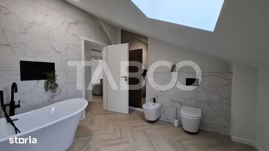 Apartament cu 5 camere decomandat în Cristian