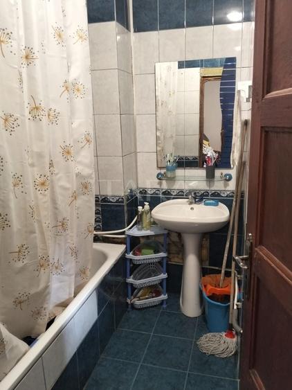 Casă individuală cu 2 camere cu Canalizare în Ultracentral