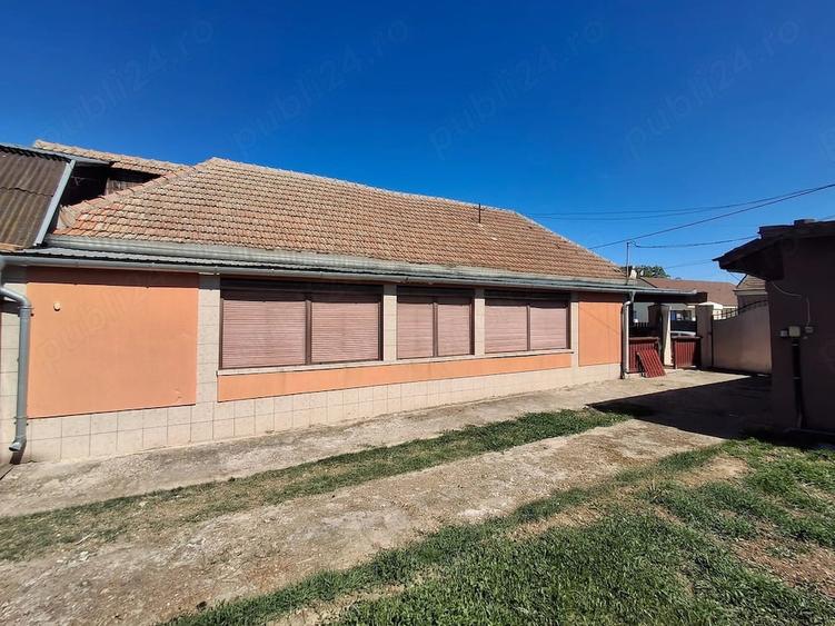 Casă cu 3 camere cu Teren 1461 Mp în Tărian