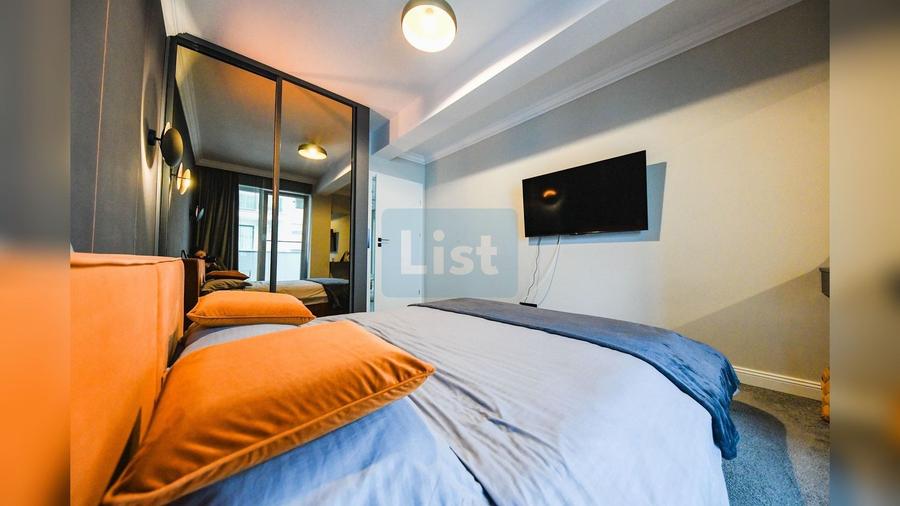 Apartament cu 3 camere semidecomandat, mobilat în Florești