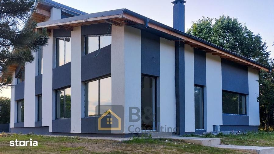 Casă cu 4 camere cu Teren 1500 Mp în Ciurea