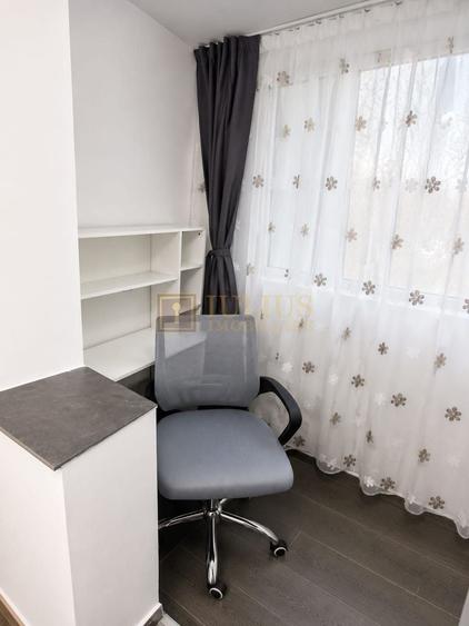 Apartament cu 3 camere decomandat, mobilat în Spitalul Județean