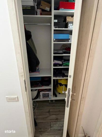 Apartament cu 3 camere decomandat în Văcăresti