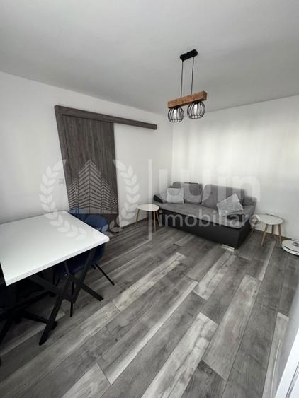 Apartament cu 2 camere semidecomandat, mobilat în Gheorgheni