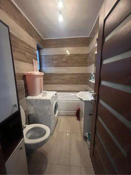 Apartament cu 2 camere decomandat, mobilat în Confecții