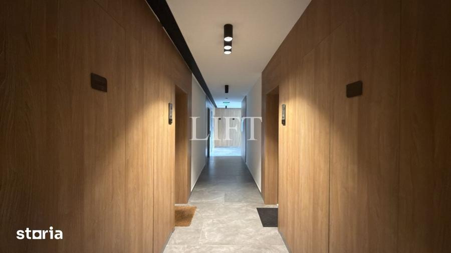 Apartament cu 2 camere decomandat în Astra