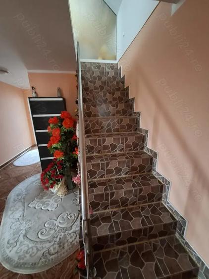 Casă cu 3 camere în Mândrești (Vlădeni)