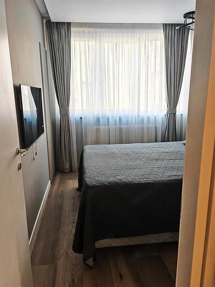 Apartament cu 2 camere semidecomandat în Universitate