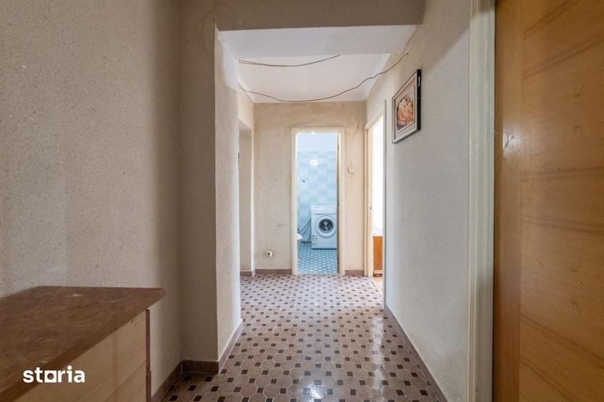 Apartament cu 3 camere în Negru Vodă