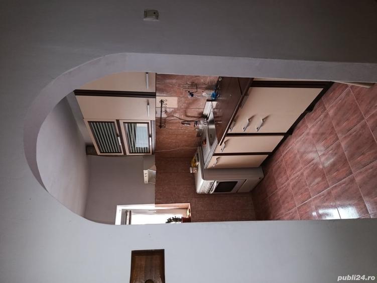 Apartament cu 2 camere în Baia de Aramă