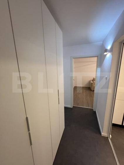 Apartament 3 camere, decomandat, parcare, zona UMF - 4