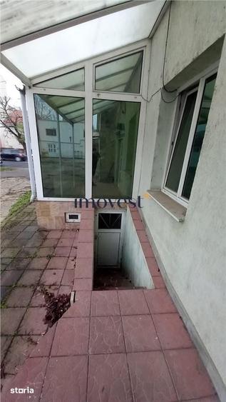 Casă cu 3 camere în Central