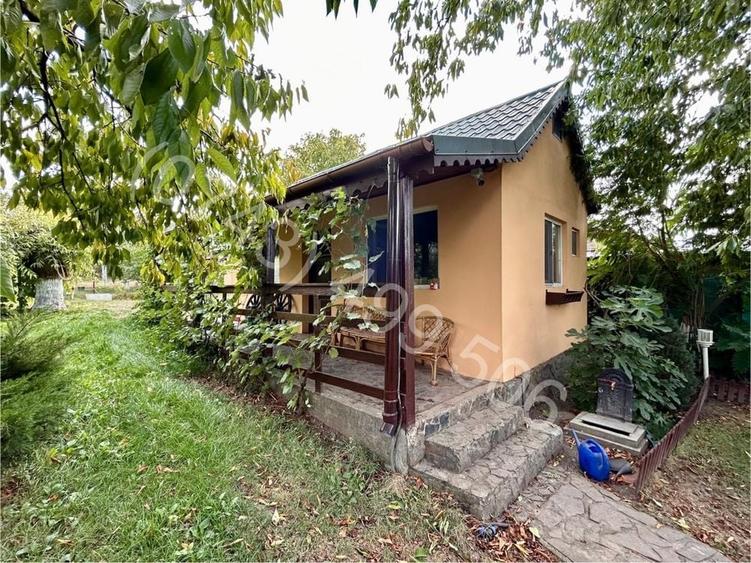 Casă cu 4 camere cu Teren 1000 Mp în Belciugatele