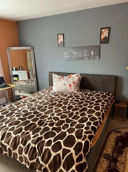 Casă cu 2 camere cu Teren 2056 Mp în Central