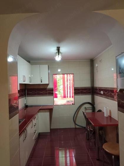 Apartament cu 2 camere decomandat, mobilat în Gorjului