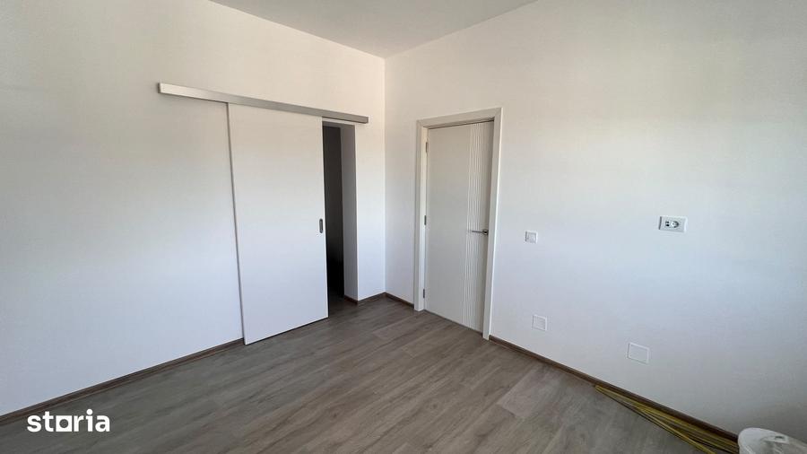 Casă cu 4 camere cu Teren 520 Mp în Miroslava