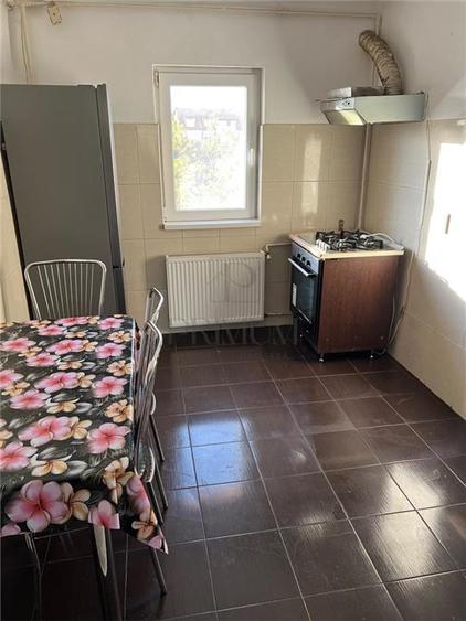 Apartament cu 2 camere decomandat, mobilat în Lipovei