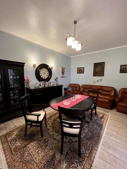 Casă cu 5 camere cu Teren 256 Mp în Ultracentral