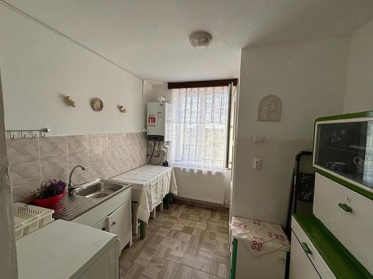 Apartament cu 2 camere semidecomandat în Central