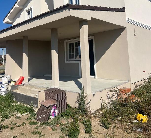Duplex cu 4 camere cu Canalizare în Urseni