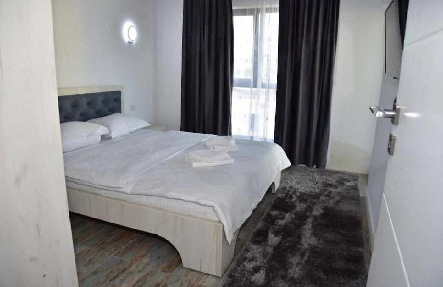 Apartament cu 2 camere decomandat în Vest