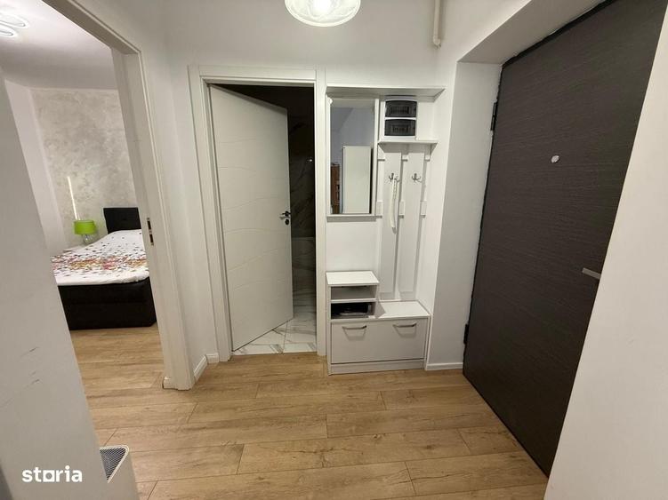 Apartament cu 2 camere decomandat în Regie