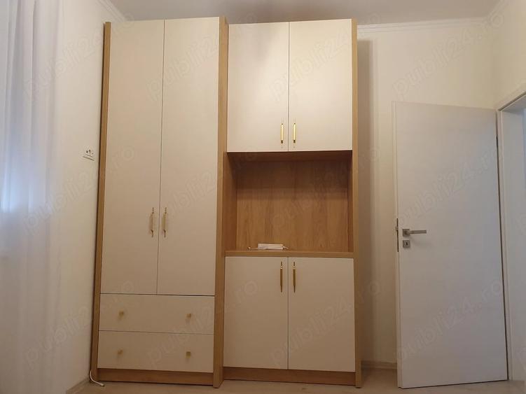 Apartament cu 3 camere decomandat în Dumbrăvița