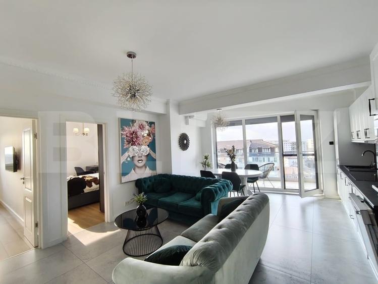 Apartament cu 3 camere decomandat, mobilat în Vest
