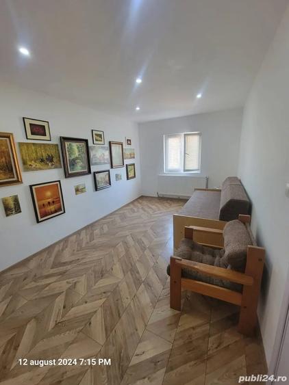 Apartament cu 3 camere în Micro 3