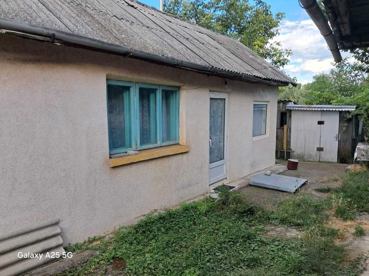 Casă cu 3 camere în Stolniceni-Prăjescu