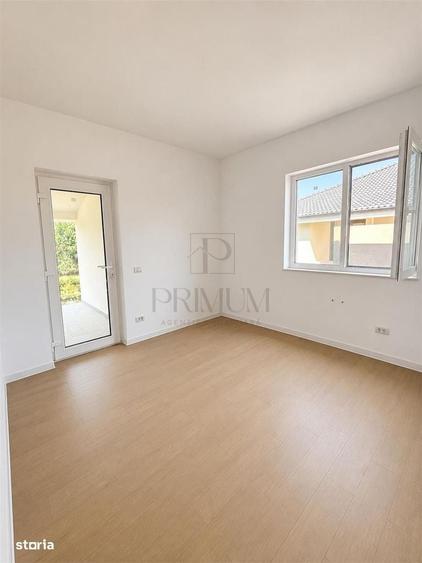 Casă cu 4 camere în Utvin