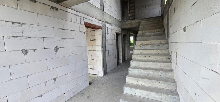 Valu lui Traian - casa P + 1, 6 camere, 336 mp s.u., 450 mp teren - 13
