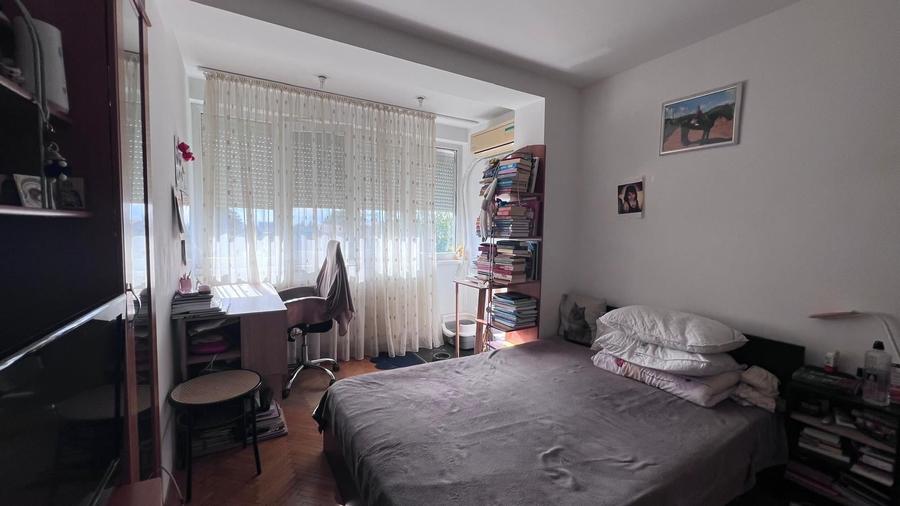 Apartament cu 2 camere semidecomandat în Crângași