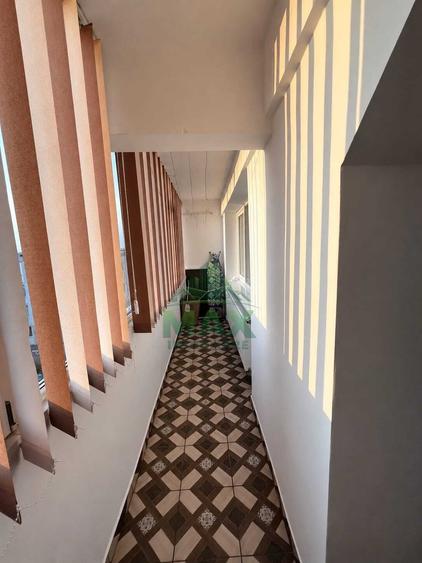Apartament cu 2 camere decomandat în Malu Roșu