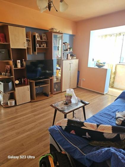 Apartament cu 2 camere semidecomandat în Cumpăna