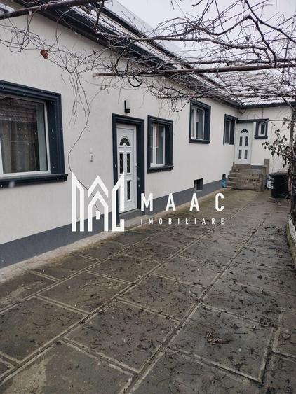 Casă individuală cu 4 camere cu Canalizare în Central