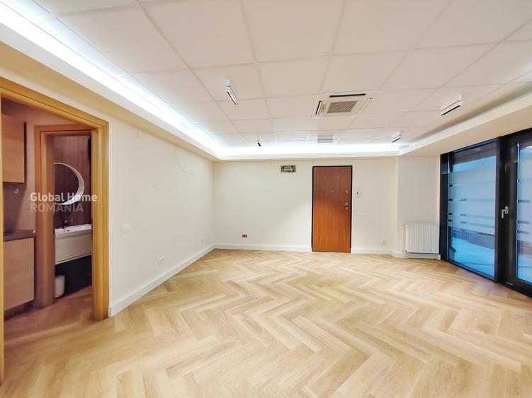Birou, de 32 mp, în Polonă