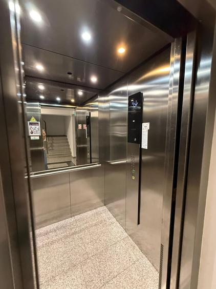 Apartament cu 3 camere decomandat în Lacul Morii