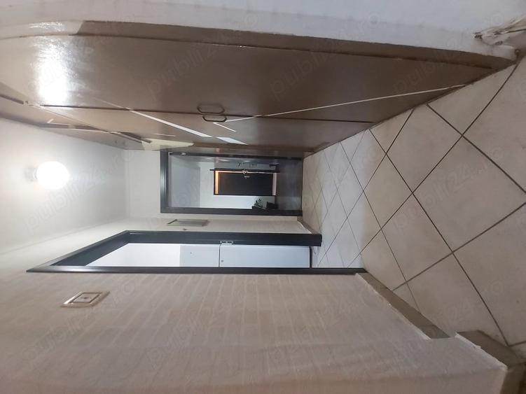 Dau spre inchiriere apartament cu 3 camere in Pta. Iancului - 2