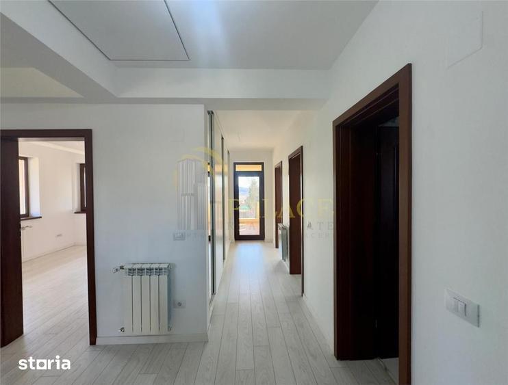 Casă cu 5 camere decomandat cu Teren 500 Mp în Valea Lupului