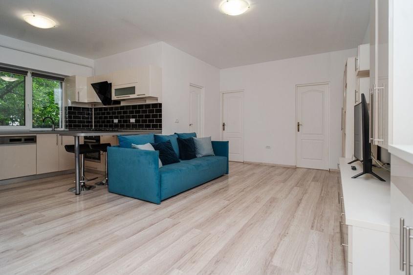 Apartament cu 3 camere, mobilat în Popas Păcurari