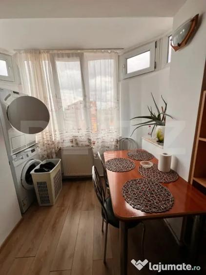 Apartament cu 4 camere decomandat în Ultracentral