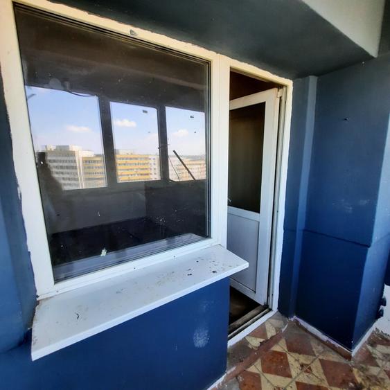 Apartament cu 3 camere decomandat în Colentina