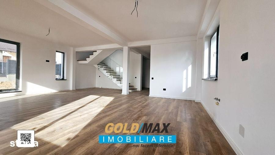 Casă cu 4 camere cu Teren 380 Mp în Trivale