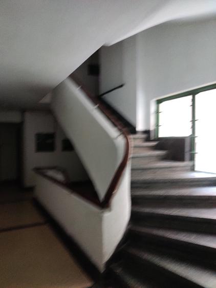 Apartament cu 2 camere nedecomandat în P-ța Universității