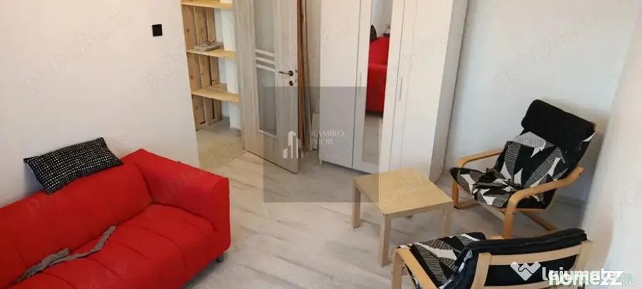 Apartament cu 3 camere decomandat, mobilat în Metalurgiei
