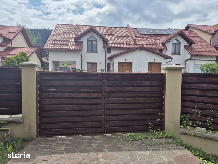 Casă cu 5 camere cu Teren 260 Mp în Bunloc