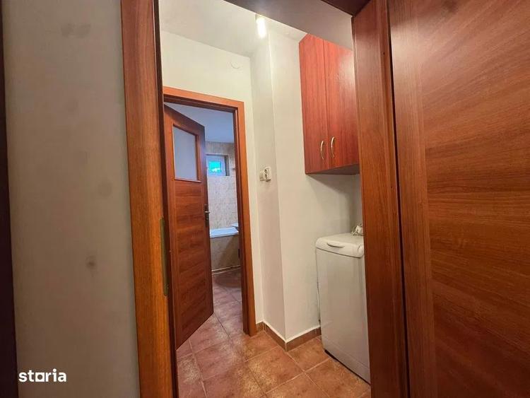 Apartament cu 4 camere semidecomandat, mobilat în Ștefan cel Mare